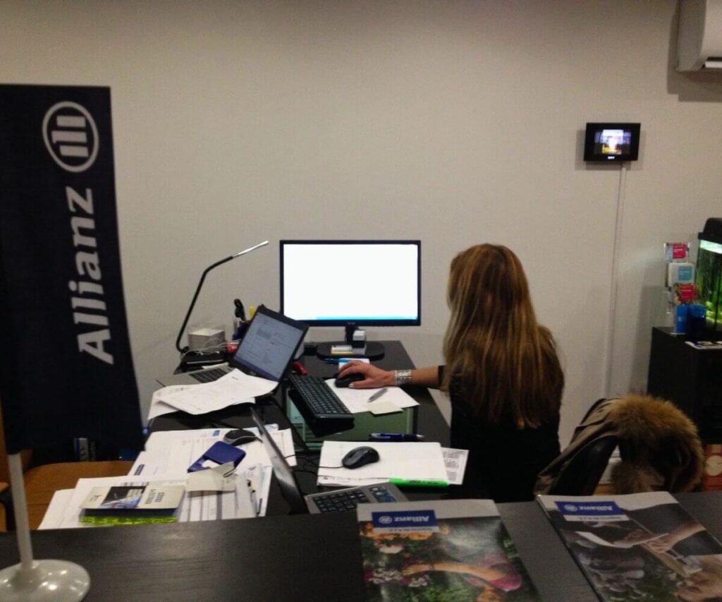 Manuela Pereira no antigo escritório da Mediadora de Seguros