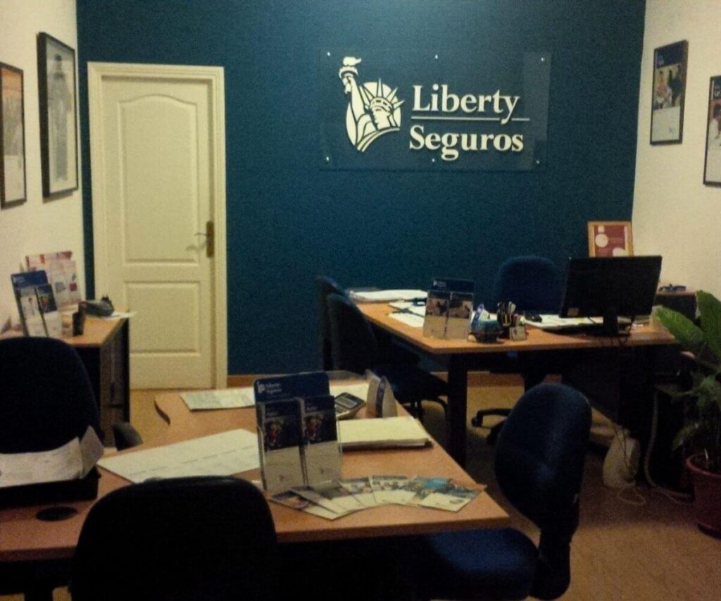 Primeiro escritório da Mediadora de Seguros de André Lopes